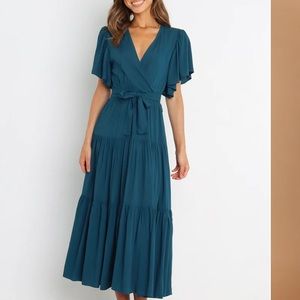 Petal and Pup Barker Dress in Teal. Size Small. Never worn. New with tags.